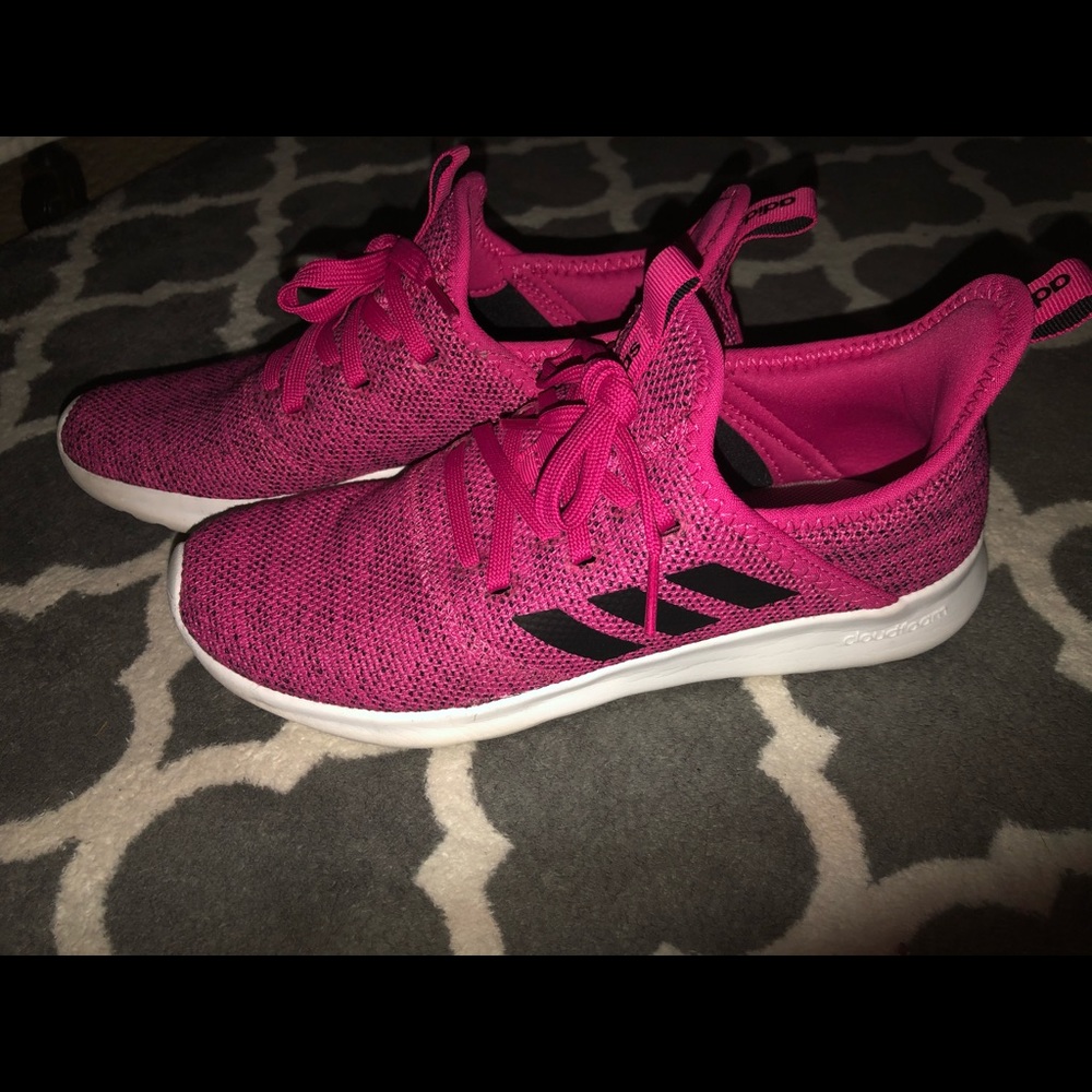 Adidas Cloudfoam pure shoes size 6 kids